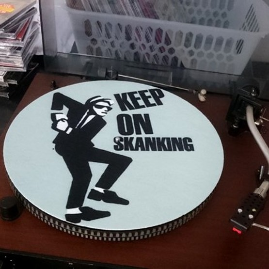 Slipmata - Keep On Skanking (Walt)